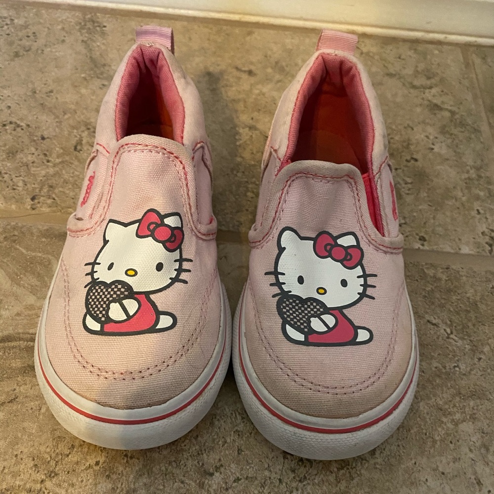 Toddler Hello Kitty Slip on Vans